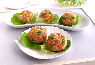 カレーチャーハンのライスボール
