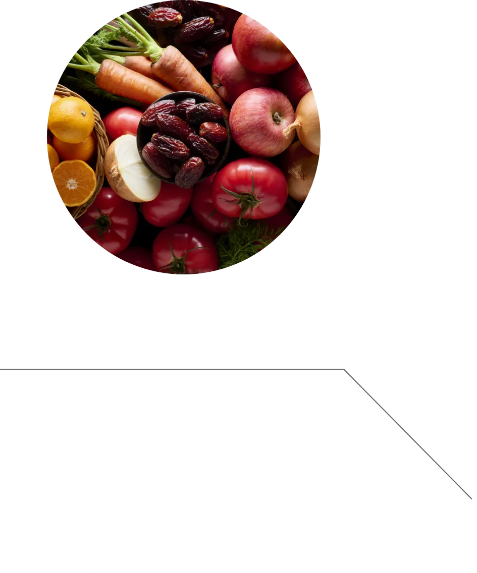 世界各地から厳選した原料を使用,野菜・果実アップ,甘味とうま味を生み出す大事な要素は、トマト、デーツ、たまねぎなどの野菜と果実。中でもデーツは、1975年から使い続けており、コク深い甘味を付与するこだわりの原料です。野菜・果実が、お好み焼のおいしさをいっそう引き立てます。